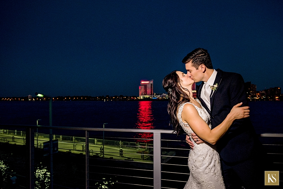 Waterview Loft Wedding Pictures, Detroit Wedding Venues